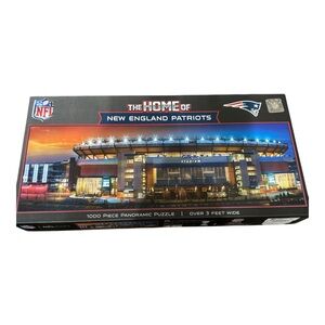 MasterPieces New England Patriots Gillette Stadium 1000 Piece Panoramic Puzzle
